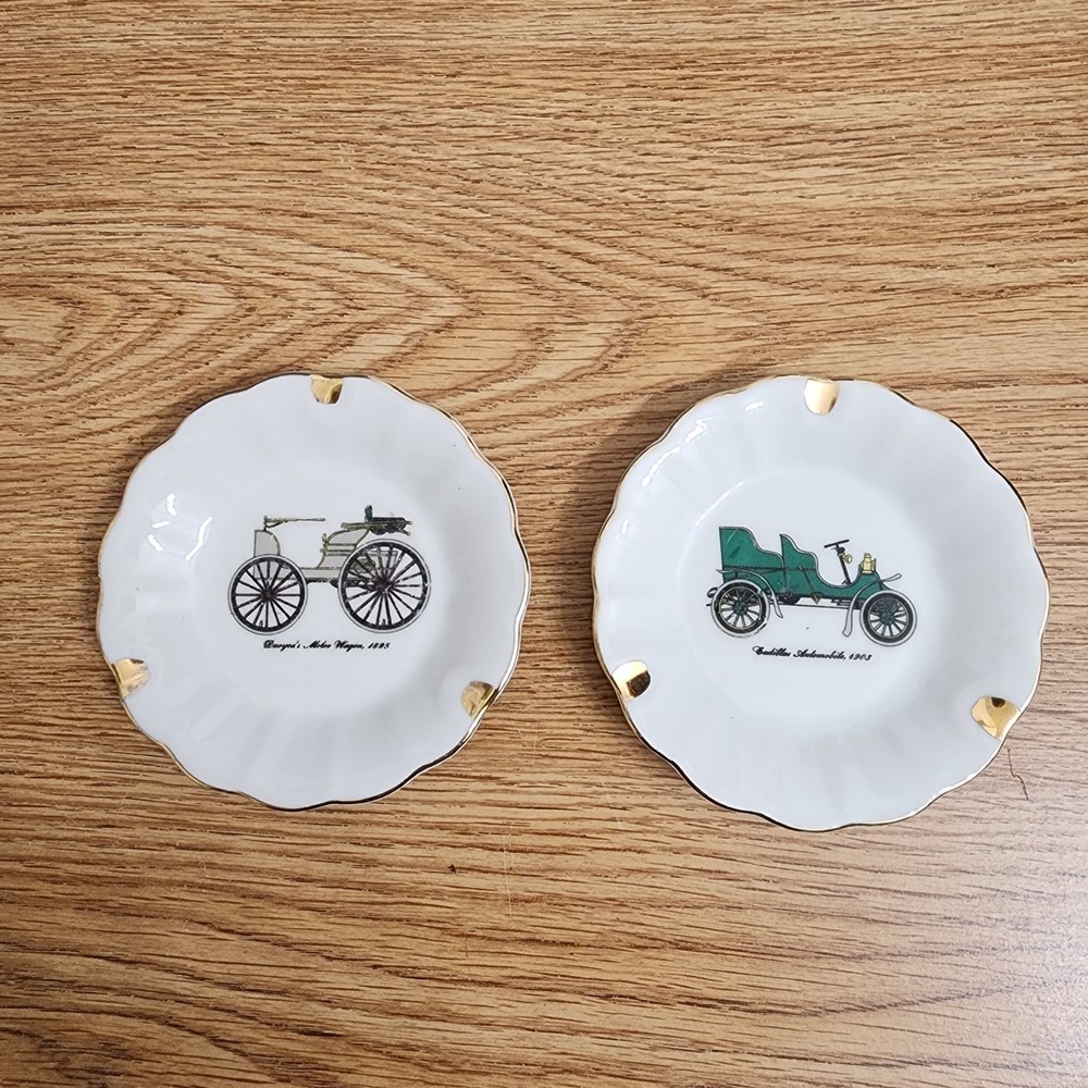 Duryea"s Motor Wagon, 1895‎ & Cadillac Automobile, 1903 Ashtrays Scalloped Edges